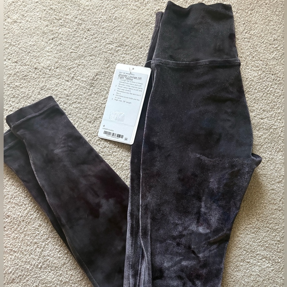 Lululemon Wunder Train Lounge HR Tight Velour 
size 4 NWT